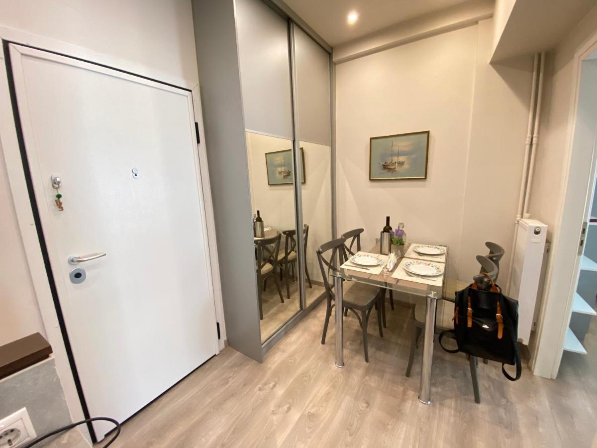 Skip Away From The Acropolis Museum By Athenian Homes Apartment *