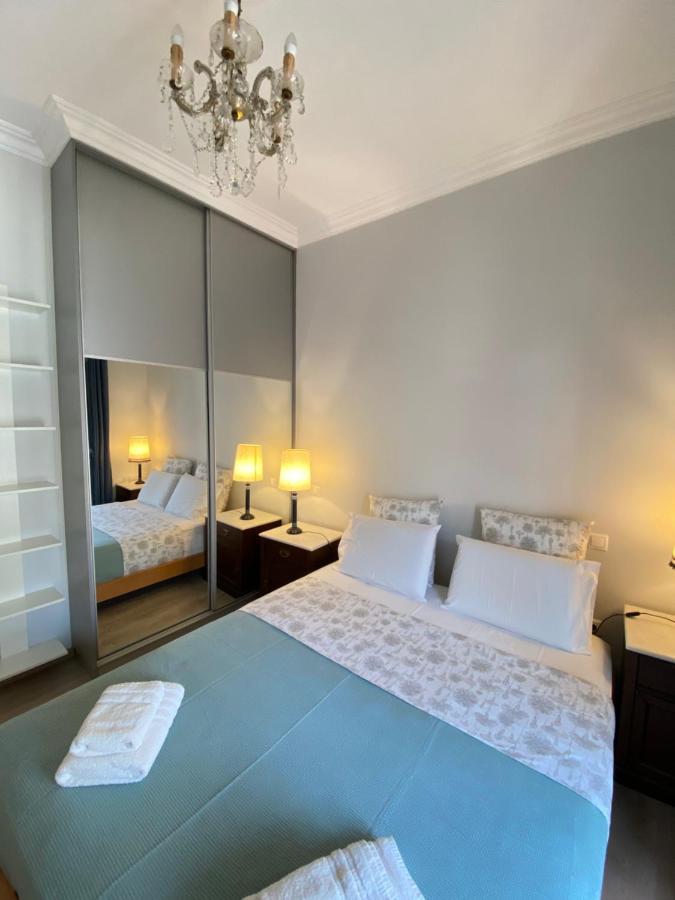 Skip Away From The Acropolis Museum By Athenian Homes Apartament Atena